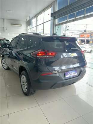 CHEVROLET-TRACKER-2024