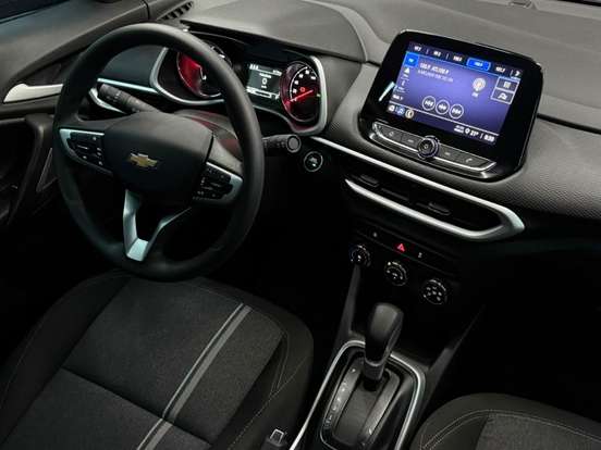 CHEVROLET-TRACKER-2024