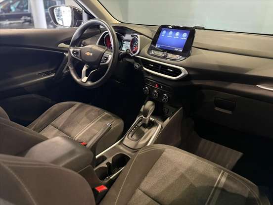 CHEVROLET-TRACKER-2022