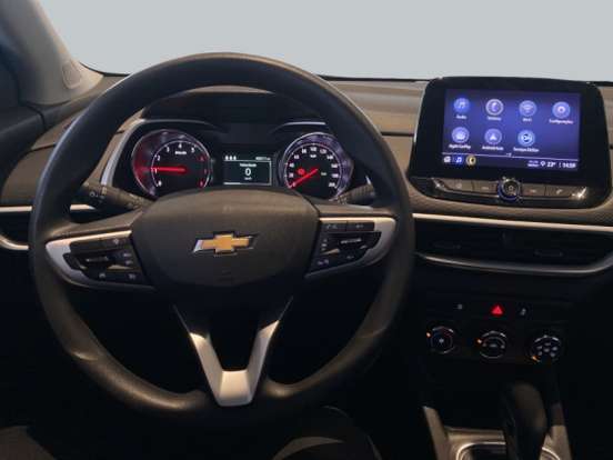 CHEVROLET-TRACKER-2023