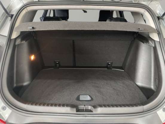 CHEVROLET-TRACKER-2023