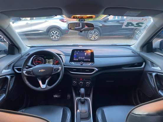 CHEVROLET-TRACKER-2023