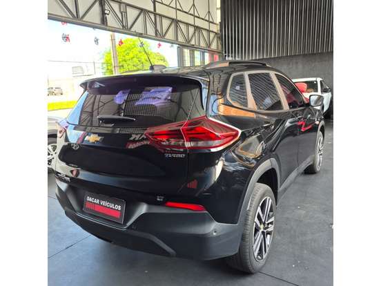 CHEVROLET-TRACKER-2023