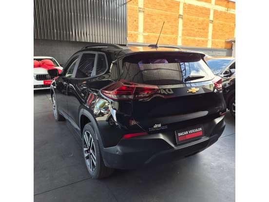 CHEVROLET-TRACKER-2023