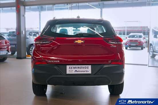CHEVROLET-TRACKER-2023