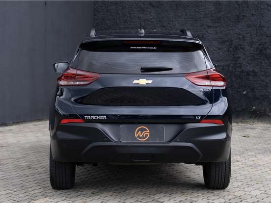 CHEVROLET-TRACKER-2024