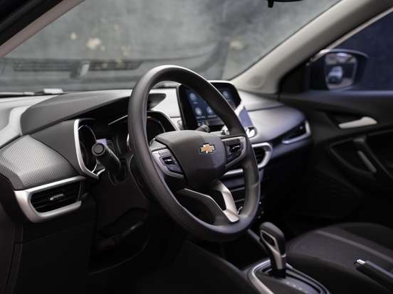 CHEVROLET-TRACKER-2024