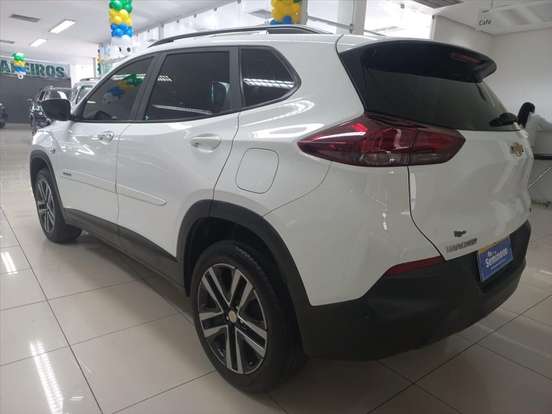 CHEVROLET-TRACKER-2023