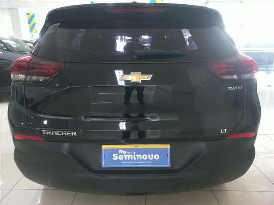 CHEVROLET-TRACKER-2022