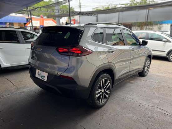 CHEVROLET-TRACKER-2023