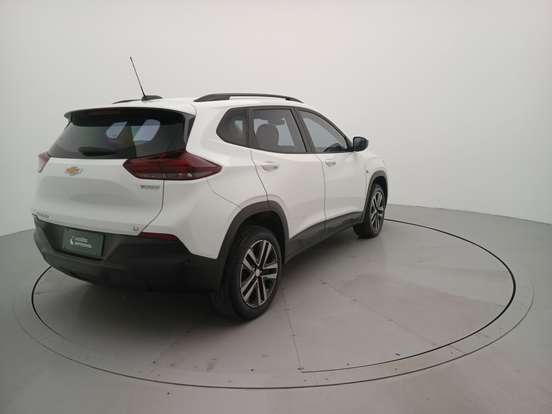 CHEVROLET-TRACKER-2023