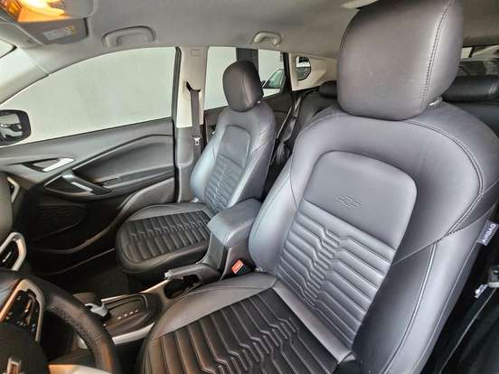 CHEVROLET-TRACKER-2020