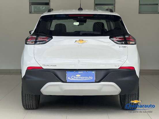 CHEVROLET-TRACKER-2025
