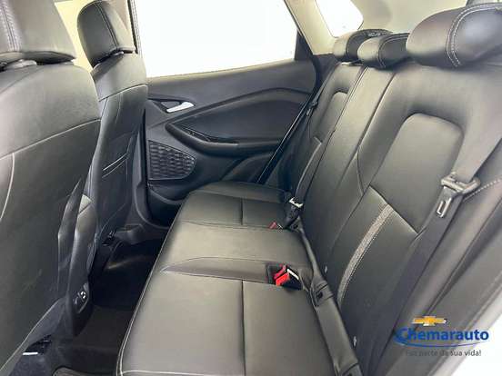 CHEVROLET-TRACKER-2025