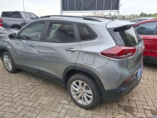 CHEVROLET-TRACKER-2024