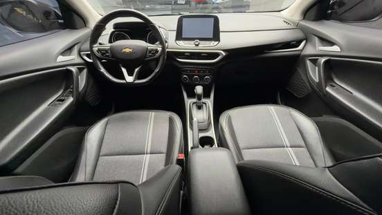 CHEVROLET-TRACKER-2021