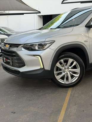 CHEVROLET-TRACKER-2022