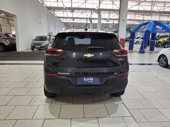 CHEVROLET-TRACKER-2025