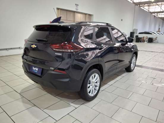CHEVROLET-TRACKER-2025