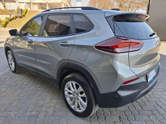 CHEVROLET-TRACKER-2024