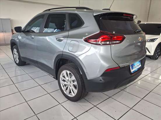 CHEVROLET-TRACKER-2024