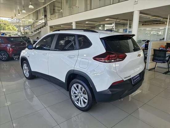 CHEVROLET-TRACKER-2023
