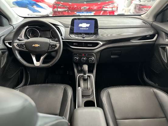 CHEVROLET-TRACKER-2024