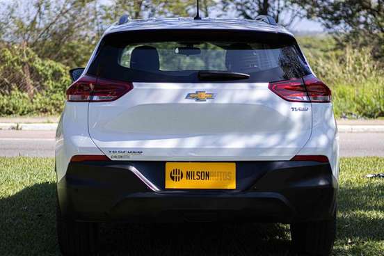 CHEVROLET-TRACKER-2021