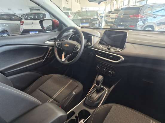 CHEVROLET-TRACKER-2020