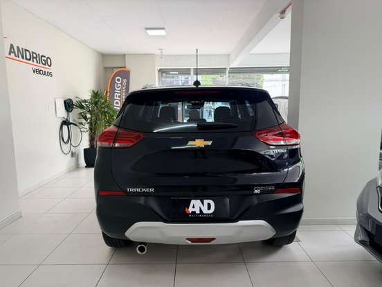 CHEVROLET-TRACKER-2020