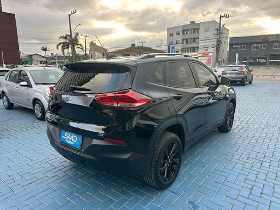 CHEVROLET-TRACKER-2020