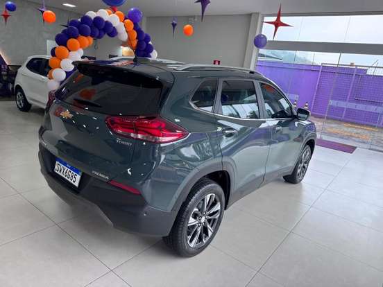 CHEVROLET-TRACKER-2025