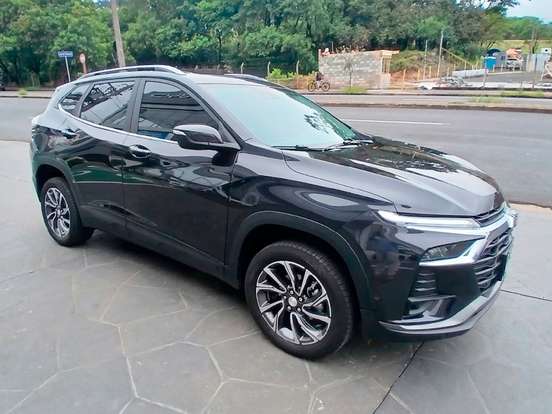 CHEVROLET-TRACKER-2025
