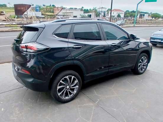 CHEVROLET-TRACKER-2025