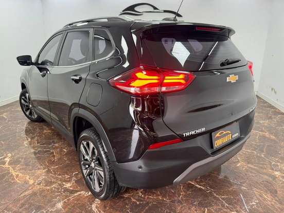 CHEVROLET-TRACKER-2022