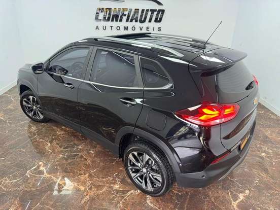 CHEVROLET-TRACKER-2022