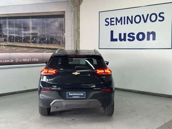 CHEVROLET-TRACKER-2023