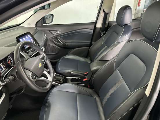 CHEVROLET-TRACKER-2023