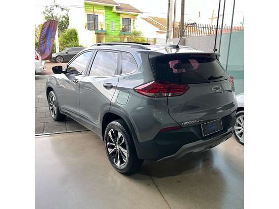 CHEVROLET-TRACKER-2021