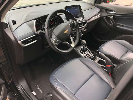 CHEVROLET-TRACKER-2024