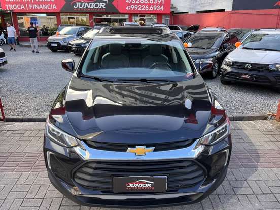 CHEVROLET-TRACKER-2025