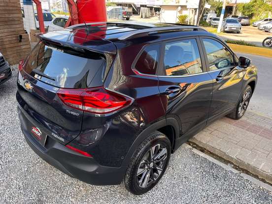 CHEVROLET-TRACKER-2025