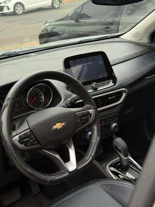 CHEVROLET-TRACKER-2021