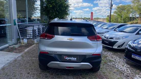 CHEVROLET-TRACKER-2020