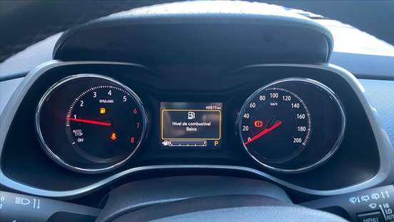 CHEVROLET-TRACKER-2020