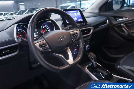 CHEVROLET-TRACKER-2023