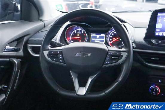 CHEVROLET-TRACKER-2023