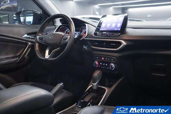 CHEVROLET-TRACKER-2023