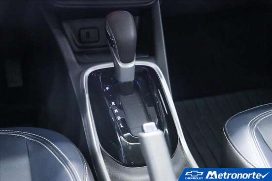 CHEVROLET-TRACKER-2023