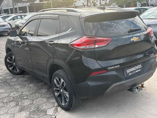 CHEVROLET-TRACKER-2023